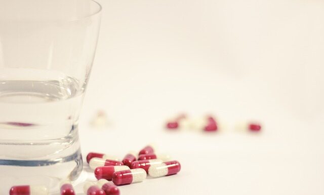 Czego nie wolno popijać wodą?